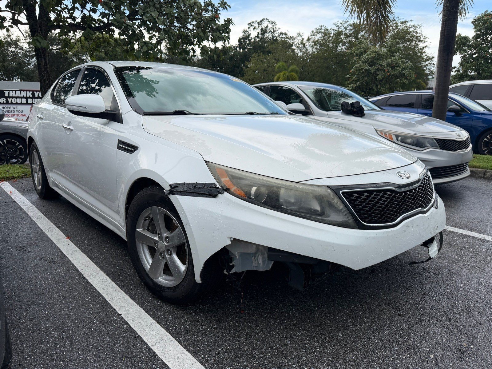 Used 2015 Kia Optima LX FWD image 1