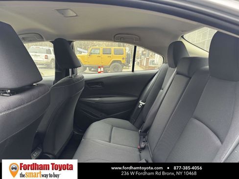 Used 2023 Toyota Corolla LE image 12