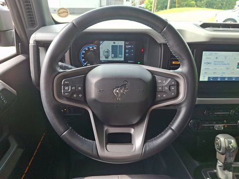 Used 2022 Ford Bronco Badlands AWD/4WD image 19