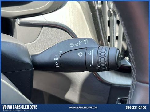Certified 2025 Volvo XC60 B5 Ultra w/ Protection Package Premier image 24