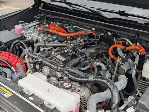 Used 2025 Toyota Tacoma TRD Pro AWD/4WD image 82
