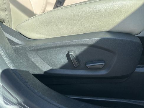 Used 2022 Ford Edge Titanium image 21