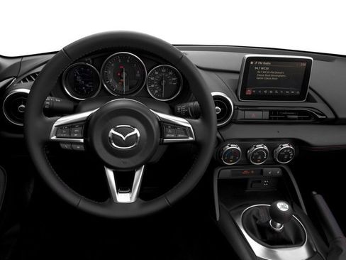 Used 2016 MAZDA MX-5 Miata Grand Touring RWD image 10