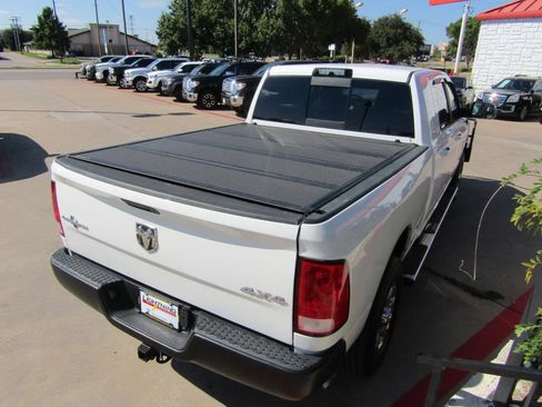 Used 2018 RAM 3500 Lone Star image 7