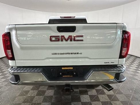 Used 2022 GMC Sierra 2500 SLE w/ SLE Convenience Package AWD/4WD image 3