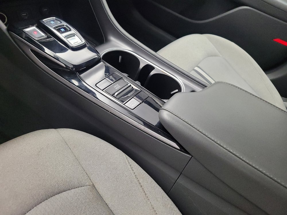 Used 2022 Hyundai Sonata SE FWD image 26
