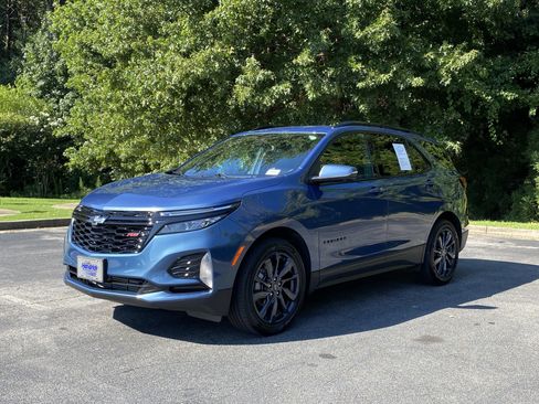 Used 2024 Chevrolet Equinox RS FWD image 5