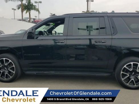 Certified 2021 Chevrolet Suburban RST w/ Rear Media and Nav Package image 5