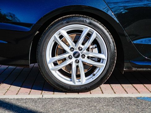 Used 2023 Audi A4 2.0T Premium Plus w/ Premium Plus Package image 9