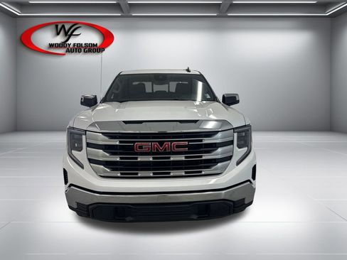 New 2026 GMC Sierra 1500 SLE w/ Preferred Package RWD image 2