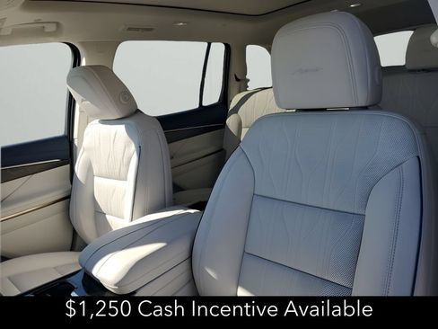 New 2026 Buick Enclave Avenir w/ Super Cruise Package FWD image 30