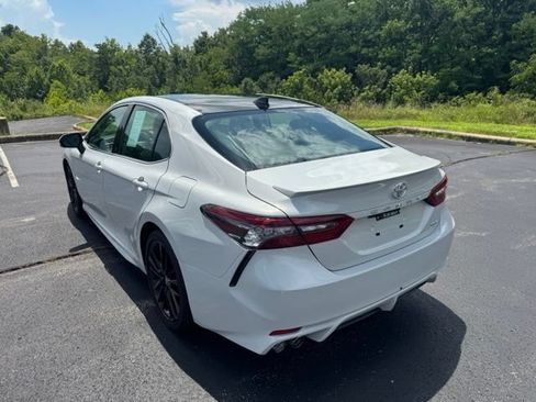 Used 2024 Toyota Camry XSE w/ Cold Weather Package FWD image 5