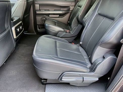 Used 2024 Ford Expedition Max XLT AWD/4WD image 26