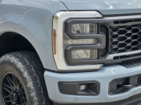 Used 2024 Ford F250 Lariat w/ Lariat Ultimate Package image 11