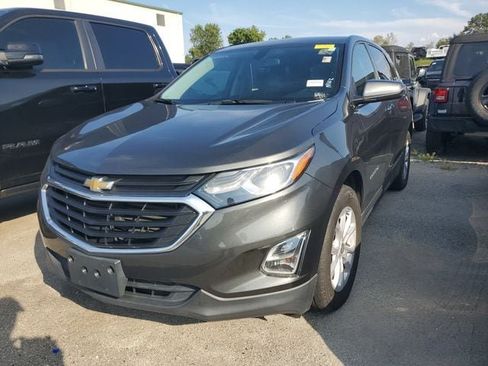 Used 2019 Chevrolet Equinox LT FWD image 3