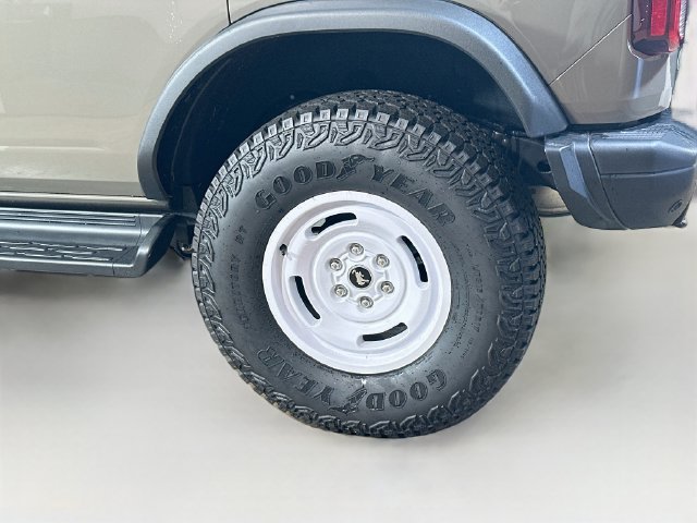 New 2026 Ford Bronco Heritage Edition AWD/4WD image 4