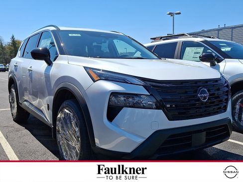 New 2026 Nissan Rogue SV AWD/4WD image 1
