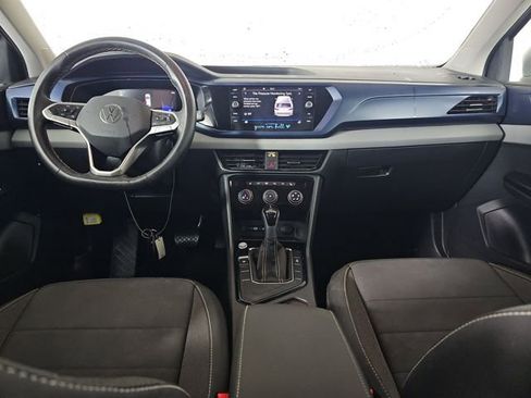 Used 2023 Volkswagen Taos SE image 8