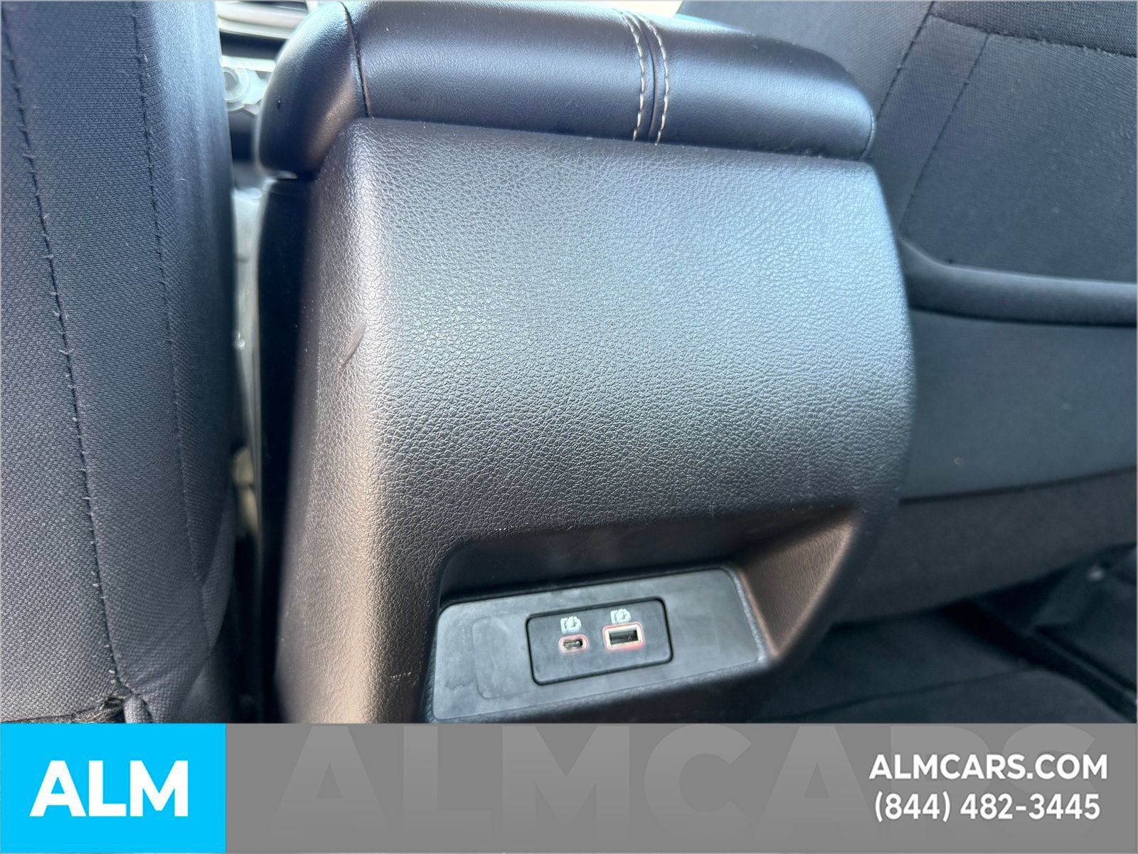 Used 2024 Nissan Altima 2.5 SV FWD image 12