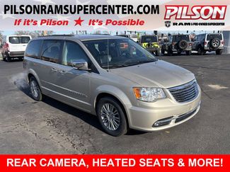 Used 2015 Chrysler Town & Country Touring-L w/ Driver Convenience Group video 1