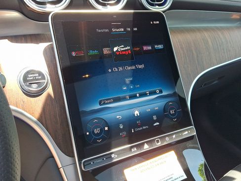 New 2025 Mercedes-Benz GLC 300 4MATIC image 17