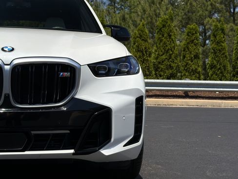 Used 2026 BMW X5 M60i w/ Climate Comfort Package AWD/4WD image 21