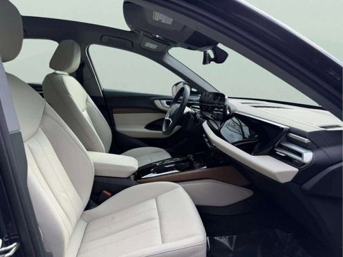 Certified 2025 Audi A5 2.0T Premium w/ Convenience Package image 29