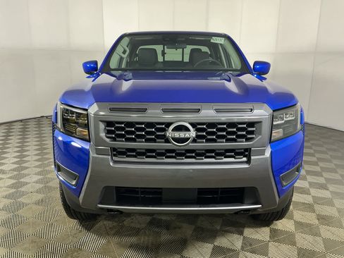 New 2026 Nissan Frontier SV image 2