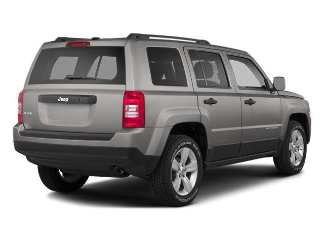 Used 2014 Jeep Patriot Latitude FWD image 5