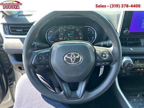 Certified 2025 Toyota RAV4 LE image 14