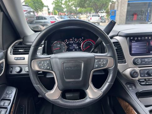 Used 2016 GMC Yukon XL Denali w/ Open Road Package AWD/4WD image 45