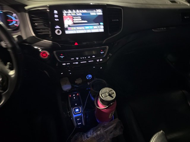 Used 2019 Honda Pilot Touring image 17