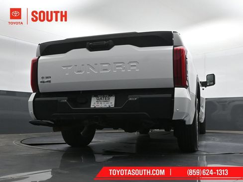 Used 2023 Toyota Tundra SR5 w/ SR5 Premium Package AWD/4WD image 39