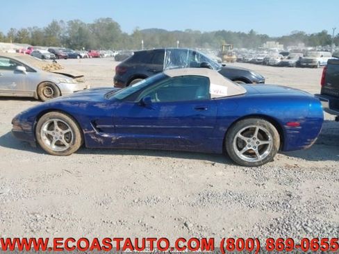 Used 2004 Chevrolet Corvette w/ Preferred Equipment Group image 6
