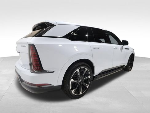 Certified 2026 Cadillac Escalade IQ Sport 2 AWD/4WD image 4