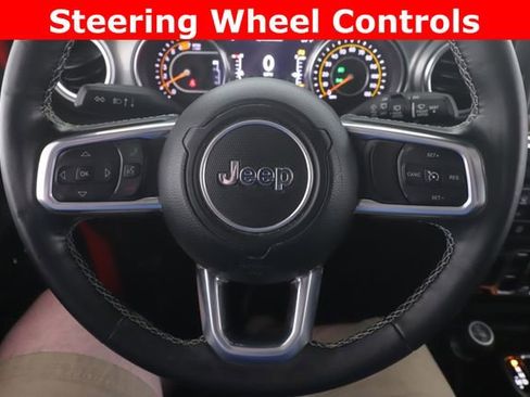 Used 2022 Jeep Wrangler Unlimited Sahara w/ Cold Weather Group AWD/4WD image 20