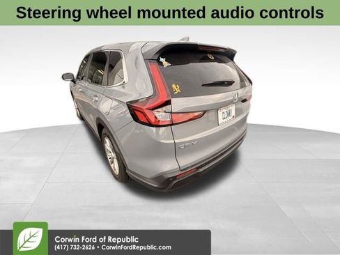 Used 2025 Honda CR-V EX-L image 5