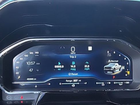 Used 2022 Chevrolet Silverado 1500 LT Trail Boss w/ LT Trail Boss Premium Package image 11