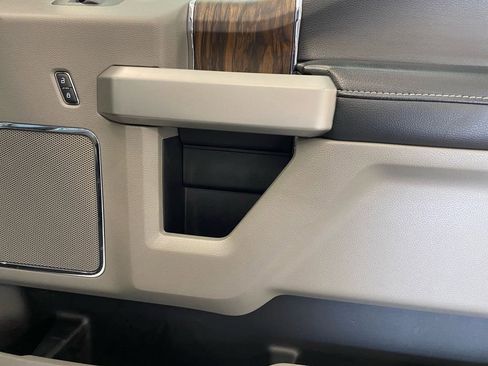 Used 2020 Ford F150 Lariat w/ Equipment Group 502A Luxury image 15