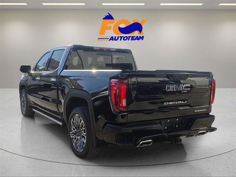 Used 2024 GMC Sierra 1500 Denali Ultimate image 2