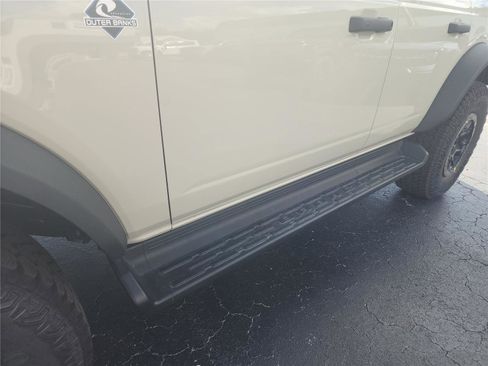 New 2026 Ford Bronco Outer Banks w/ Sasquatch Package image 10