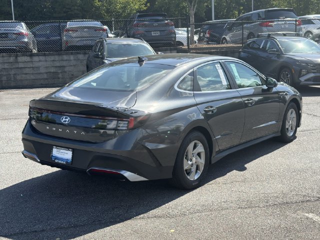 Certified 2026 Hyundai Sonata SE FWD image 8