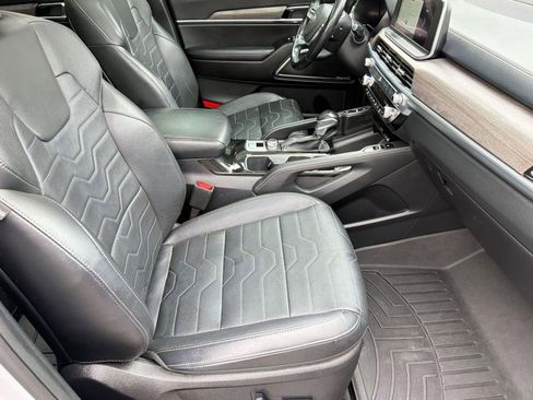 Used 2021 Kia Telluride SX w/ SX Prestige Package AWD/4WD image 31