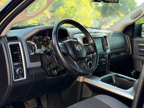Used 2019 RAM 1500 Warlock AWD/4WD image 11