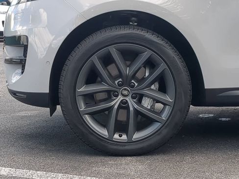 Certified 2025 Land Rover Range Rover Sport SE AWD/4WD image 14