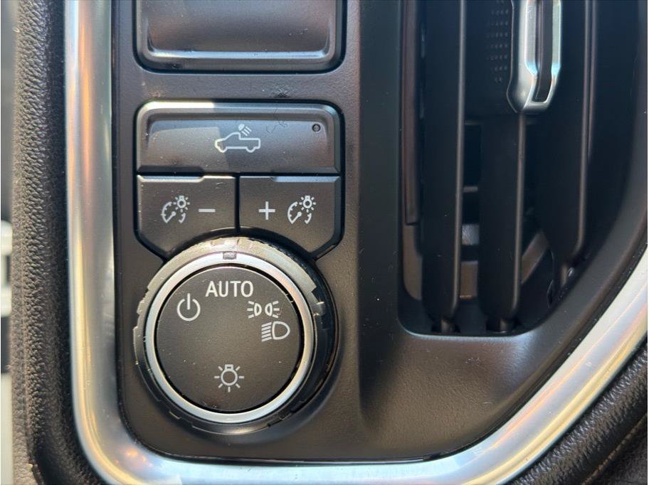 Used 2021 Chevrolet Silverado 1500 LT w/ Bed Protection Package RWD image 22