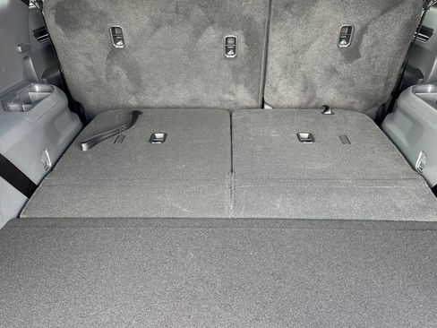 New 2026 Kia EV9 Land image 16