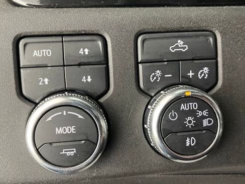 Used 2022 GMC Sierra 1500 Elevation w/ Preferred Package image 36