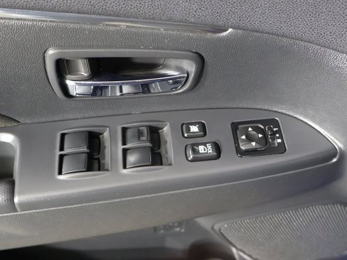 Used 2018 Mitsubishi Outlander Sport LE image 29