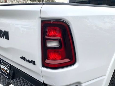 New 2026 RAM 1500 4x4 Crew Cab image 15